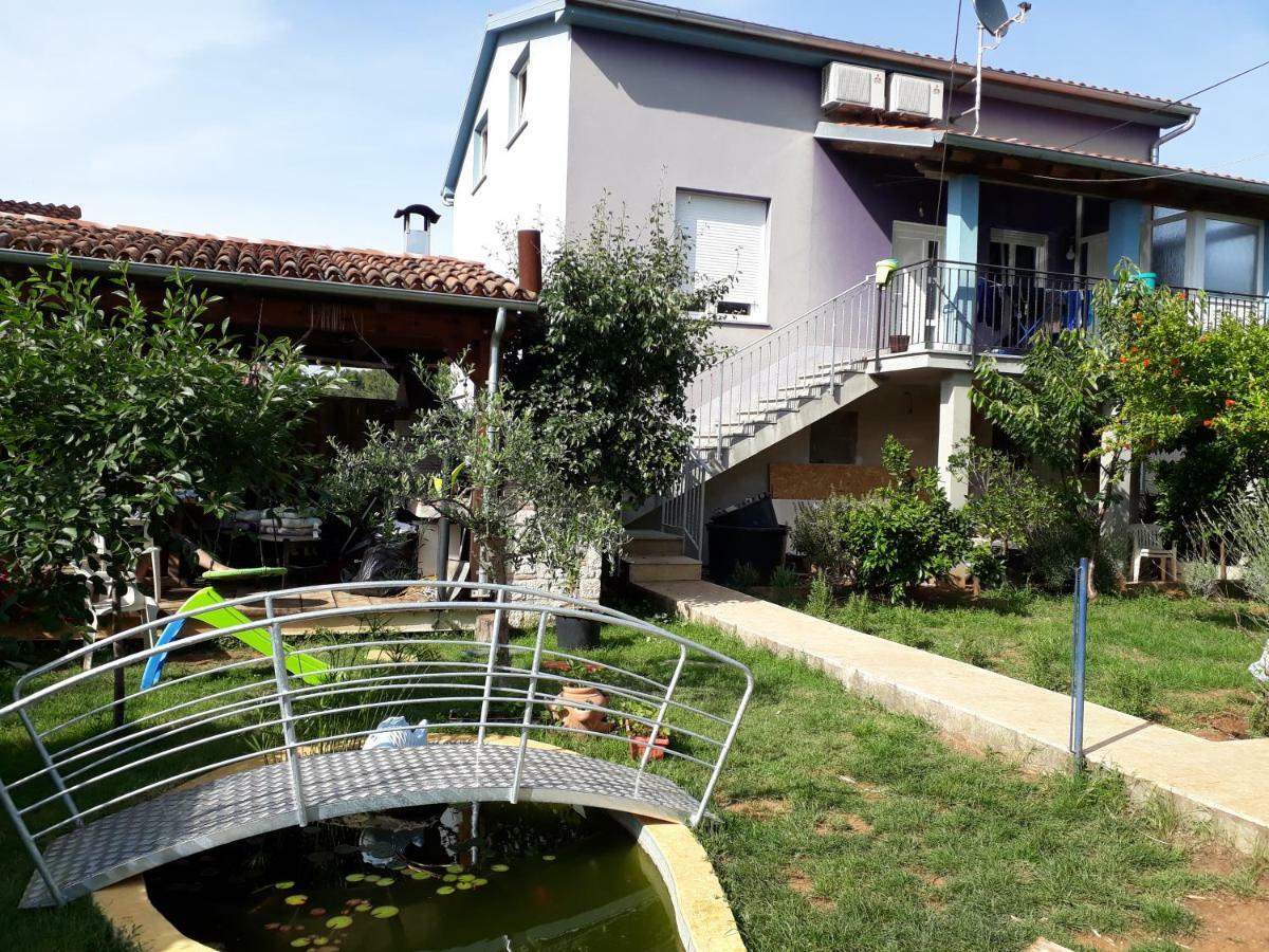 Relax Pula Exterior foto